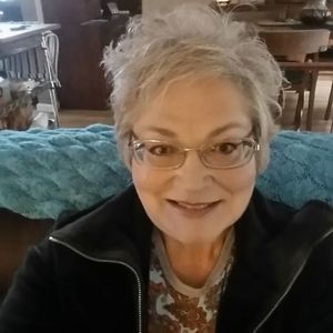 Meet your Posher, Kendra